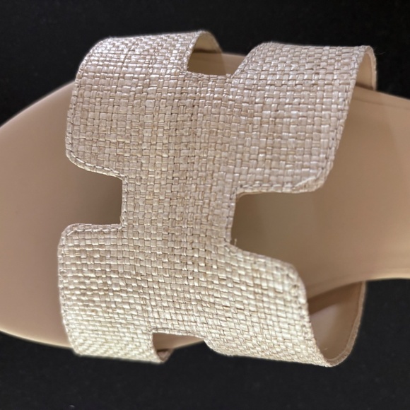 French Sole Raffia Slide - Picture 4 of 6